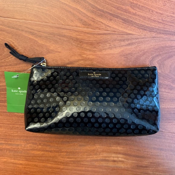 kate spade Handbags - Kate Spade Makeup Bag (with free samples)